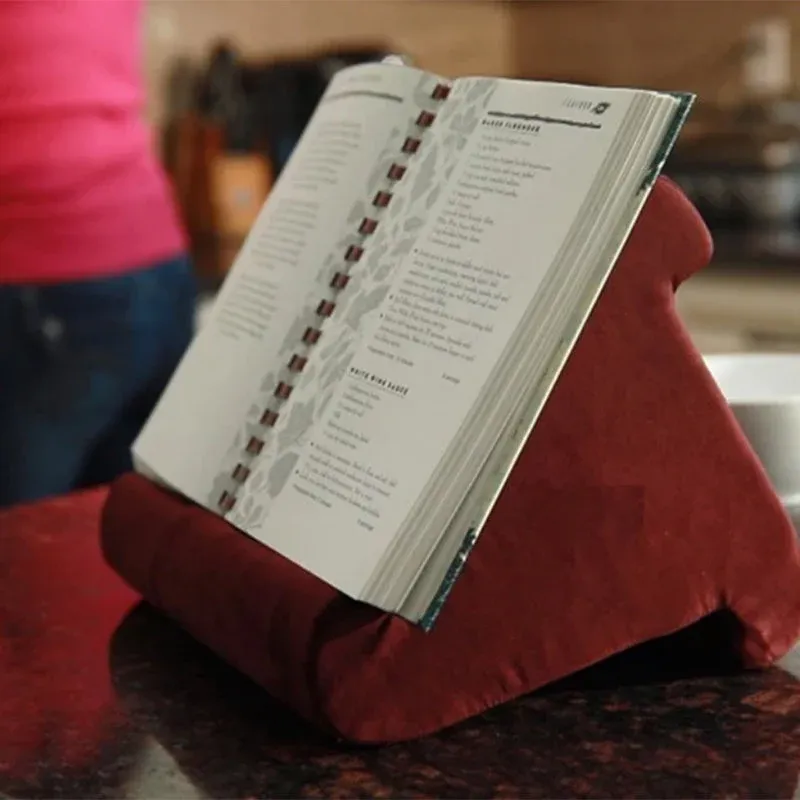 Oreiller avec support de tablette - Image 3