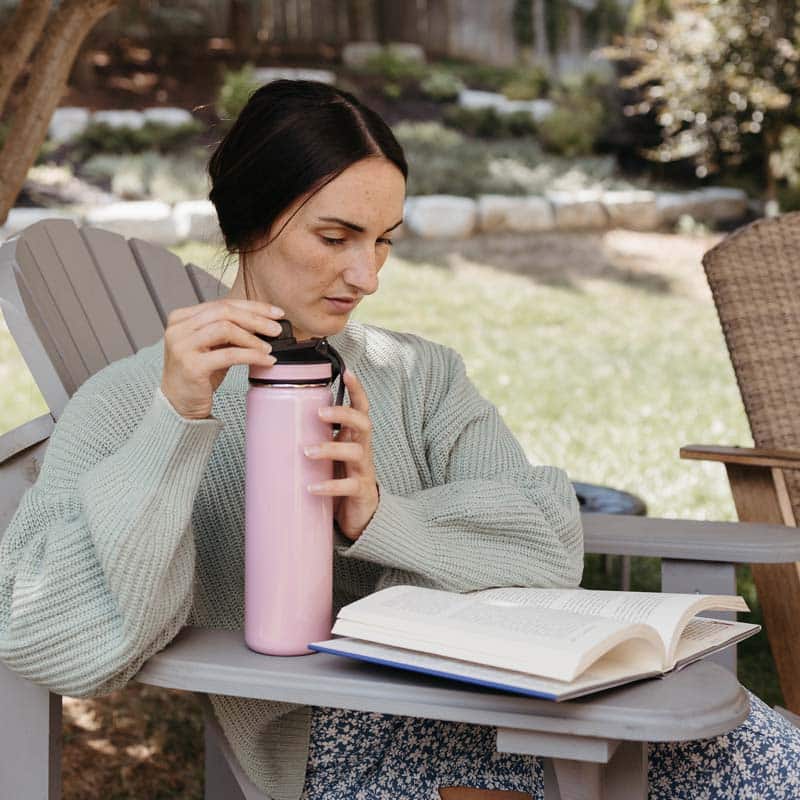 Bouteille d'eau avec infuseur OASIS - rose - Image 4